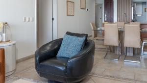 Cristal 803 2 BR 2 BA condo @ Las Palomas Phase 1