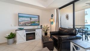 Las Palomas Phase 1 Rubi 707 Exceptional OceanView 1BR 1BA Unit