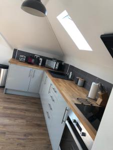 City Centre Apartment 7 min walk to Principality