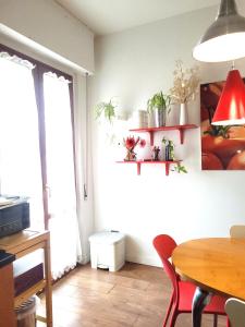 Firenze homeaway - Papes cozy apartment, near Airport - 14 min from city center-10 minutes walk from the Baker Hughes