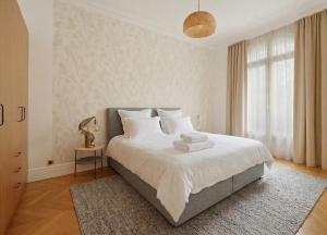 3BR Tour Eiffel Charles Floquet