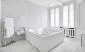 3BR Tour Eiffel Charles Floquet