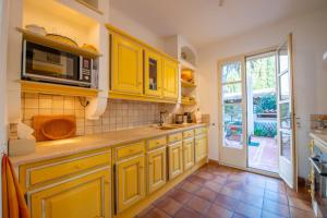 Charming Village House In Grimaud