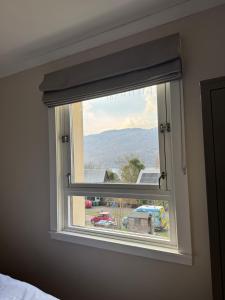 Grange Haven - Newly renovated 2-Bedroom flat, sleeps 5, 10 mins walk to centre