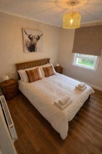 Grange Haven - Newly renovated 2-Bedroom flat, sleeps 5, 10 mins walk to centre