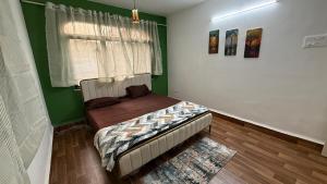 Abhis homely hideouts