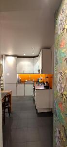 Chambre calme pour les femmes - Paris animé