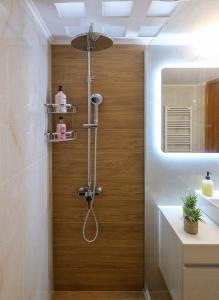 Yellow Sun Marine Apt