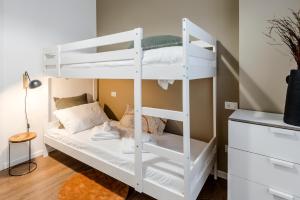 StayEasy Filzi41 - 2 Bedrooms 2 baths - Central Station