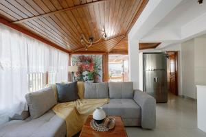 Skyloft - Rooftop Jacuzzi & Sea View - Central Kos