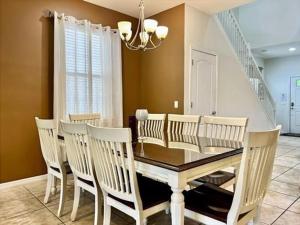 Windsor at Westside 7Bd Hm Pool-2112MW home