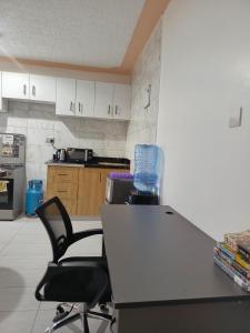RisaHomes & Airbnbs Meru