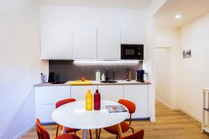 Arno Charm Stay - San Frediano - Florence Italy