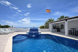 Villa Anais con piscina en Muro