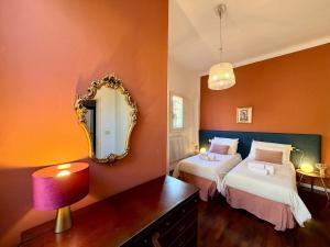 House of Chariot - Near Piazza Maggiore