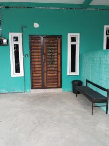 Cik Salma Homestay