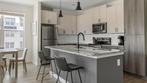 Landing Apartments - The Eddy at Riverview