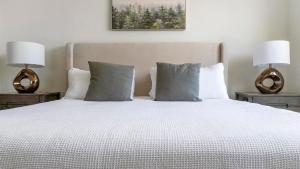 Landing Apartments - The Eddy at Riverview