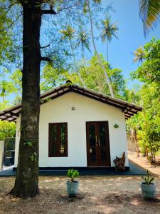 Wow Villa, Midigama - 3 min to Beach