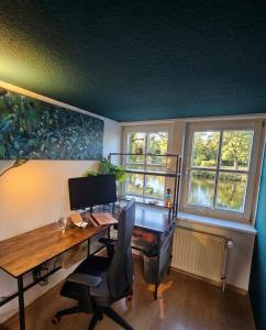 - LUXUS-OASE - Massagesessel, Wasserblick & Sky TV