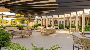 Punta Cana Resort Condo, Golf, Beach Club, Nightlife, Pool