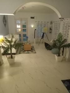 Beautiful 1-bed Apartment-Suite Kolkata near Airport