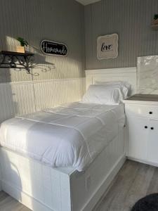 Canyons Tiny Apartment Little Rock Pets Welcome