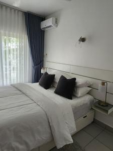 Modern Apartment - Swimming Pool - Airport Pickup