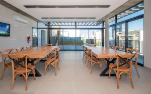 Stylish Urban Escape with Panoramic Views