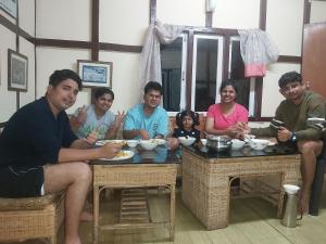 Oak Valley Retreat Homestay, Hostel, Cafe