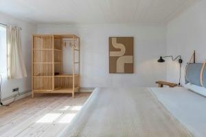 Secluded Thatched Roof Apartment By The Moor
