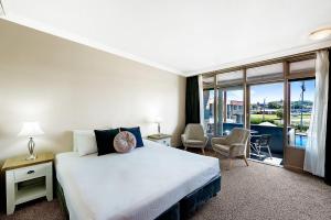 Comfort Resort Waters Edge