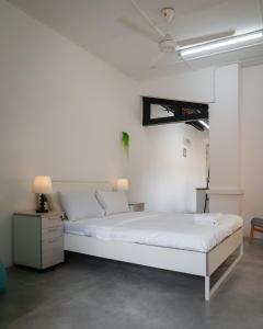 Aceh Suites by Aayu - 1 min walk to Armenian St