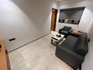 Mastiff Hotel Crystara, Jalgaon