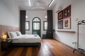 Aceh Suites by Aayu - 1 min walk to Armenian St