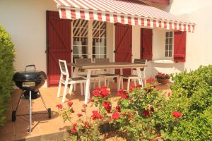 Louharechenia - Maison dinvités au Pays-Basque avec piscine & jardin