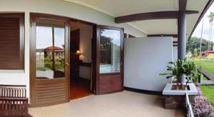 Grand Whiz Hotel Trawas