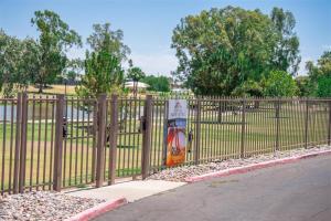 245 Fully Furnished 1BR Suite-Pet Friendly