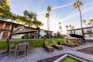 142 Fully Furnished 1BR Suite-Pet Friendly