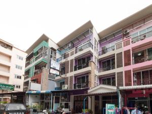 OYO 826 Cozy Rooms
