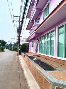 OYO 75399 Choktipparat Place