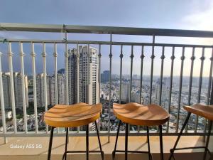 Vinhomes Central Park- Landmark 2 BR apartment