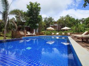 Mayura Hill Resort