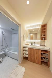 Newly Renovated 140m2 Entire Building, 5 Min Walk to Yamanote Line, Free Early Check-in, Direct Airport Access