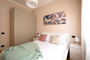 Stylish Vatican Apartment -Walk to St Peter & Foro Italico - ASHOUSE Collection