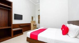 Super OYO 2436 Hotel Kencana
