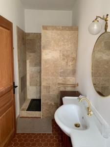 Château Sainte BARBE