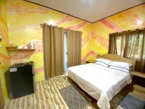 Mural Mountain Stay