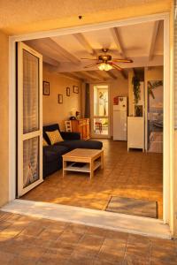 Maison en résidence piscine tennis proche plage