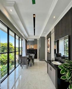 AL Jumeirah Resort Puncak